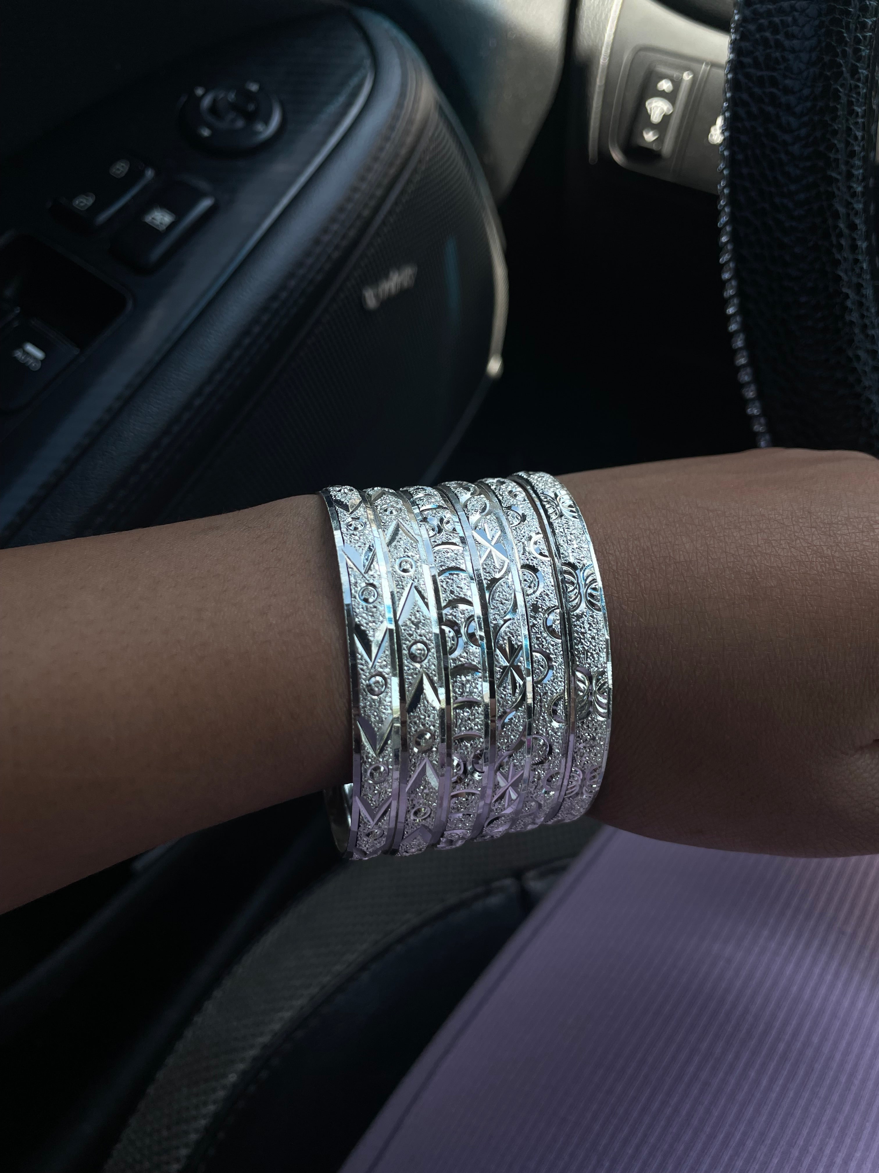 Bangles: SILVER